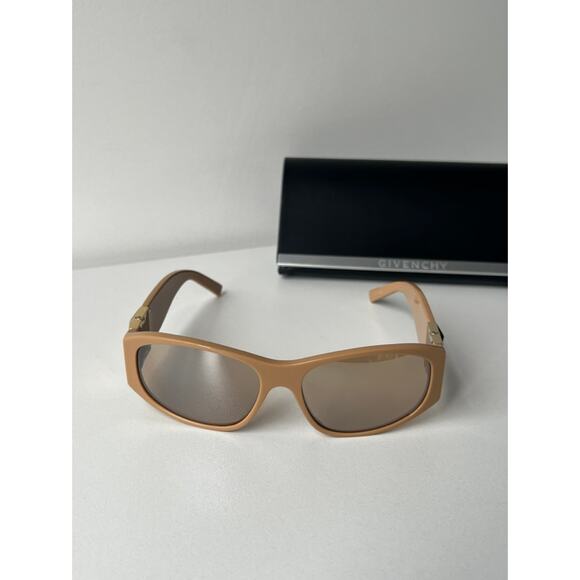 NEW Givenchy GV40054I Beige Monogram Logo Sunglasses